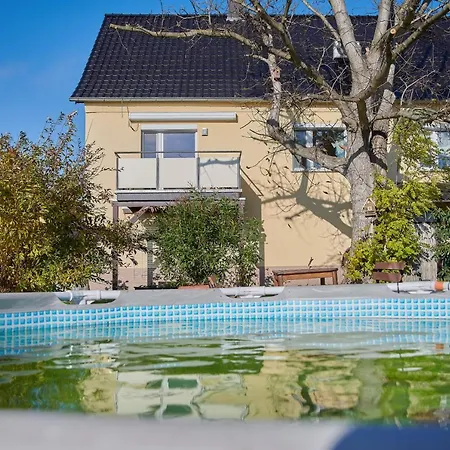 Gemuetliche Ferienwohnung In Laendlicher Lage Riesa Exterior photo